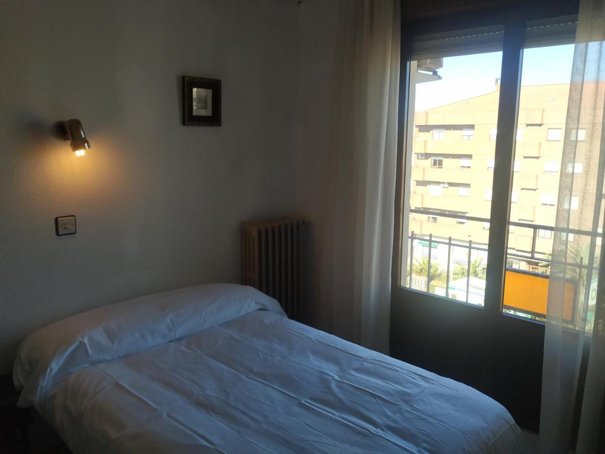 Hostal Agripino Y Restaurante Asiatico Mora Extérieur photo